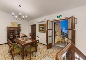 Fotografie z fotogalerie ubytování Art Boutique La Casona de las Flores v destinaci Ondara