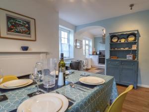 Kuchyň nebo kuchyňský kout v ubytování 4 East Cliff