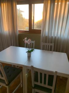 Фотография из галереи Aloka rooms Sopela в городе Сопелана