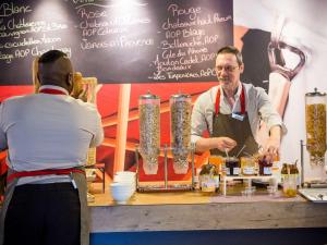 Joogid majutusasutuses ibis Cascavel