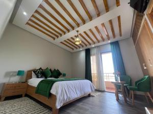 Ferme d'hôtes Bladna Garden客房内的一张或多张床位