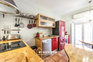 Kuchnia lub aneks kuchenny w obiekcie MyHouseSpain - Nuevo loft en Malasaña