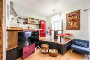 Kuchnia lub aneks kuchenny w obiekcie MyHouseSpain - Nuevo loft en Malasaña