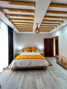 Ferme d'hôtes Bladna Garden客房内的一张或多张床位
