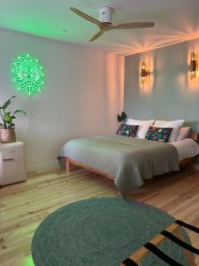Afbeelding uit fotogalerij van Monkey Tree Stay in Schiedam