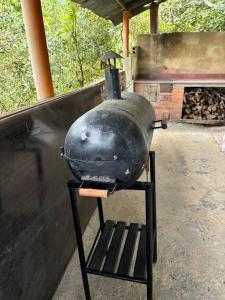 Grillfaciliteterne i feriehuset som gæsterne kan bruge