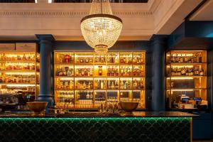Lounge nebo bar v ubytování Club Quarters Hotel Covent Garden Holborn, London