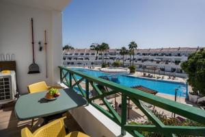Πισίνα στο ή κοντά στο Parque Don José Pool View