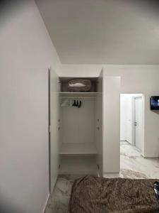 TV a/nebo společenská místnost v ubytování Chic Flat