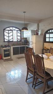 Køkken eller tekøkken på Casa temporada