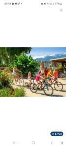 Boofzheimにあるchez bruno et dominiqueの自転車に乗る人々 +21枚の写真