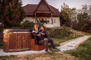 Oaspeți care stau la LilMateHome
