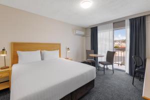 Postel nebo postele na pokoji v ubytování Best Western Hobart