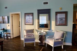 Posezení v ubytování Daufuskie Oceanfront Penthouse - Atlantic Watch
