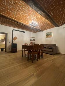Χώρος καθιστικού στο Tenuta Paradiso del Monferrato casa dello zio