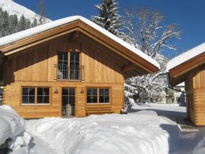 Ferienhütten Lechtal Chalets v zimě