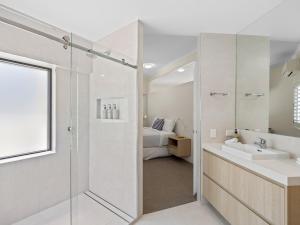 Vannituba majutusasutuses Mirra Chana Beachfront Apartments Mooloolaba