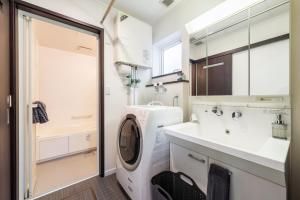 Ένα μπάνιο στο THE Shelbourne Furano +161 φωτογραφίες