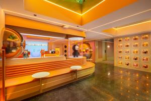 Gostje med bivanjem v nastanitvi Super Time Trendy Design Hotel Guangzhou Beijing Road Pedestrian Street Dafo Temple Branch