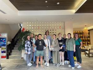入住翎茜江景民宿(凤凰古城店)的客人