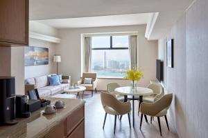 Predel za sedenje v nastanitvi Hopewell Hotel