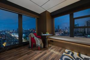 Linna Chengdu üldine vaade või majutusasutusest Beso Designer Apartent Hotel pildistatud vaade