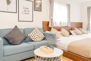 New-built APT at Asakusa-Skytree area with Tranquil block房間的床