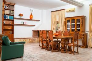 Gallery image of Villa Dany with pool in Villa Castelli