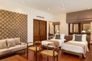 A seating area at Jetwing Lagoon Wellness, A Luxury Reserve - Adults Only