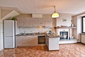 Dapur atau dapur kecil di Casa Tullio - Theater Home +20 gambar