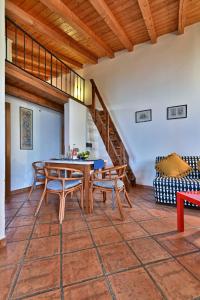 Area soggiorno di Piccolo Rustico, Casaliva - Theater Home