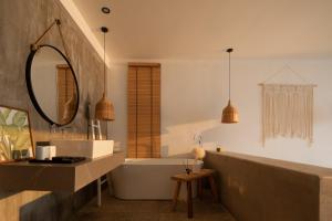 Fotografie z fotogalerie ubytování 大理木兮半山Villa海景民宿 v destinaci Ta-li
