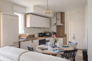 Dapur atau dapur kecil di Les pins 205 - Appt 400m de la plage +10 gambar