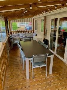 莱马特Mobil home climatisé 6,8 Pers SIBLU BONNE ANSE PLAGE LA PAMYRE LES MATHES的相册照片