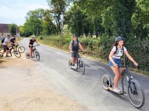 Επισκέπτες που μένουν στο Camping 4 étoiles - Piscine - eeicab