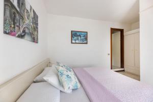 Gallery image of Capo Ai Pini - Bilo Elisa in Lacona +6 photos