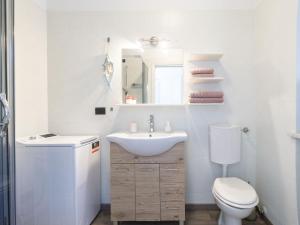 A bathroom at Apartment Le Margherita - SLR266 by Interhome