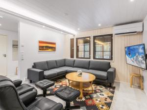 Posezení v ubytování Holiday Home Kevinlevi by Interhome