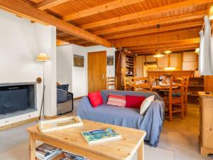 Posezení v ubytování Chalet Chalet Seravalle by Interhome