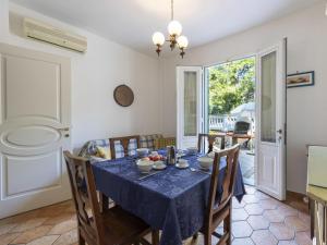 Φωτογραφία από το άλμπουμ του Apartment Il Risveglio-3 by Interhome στην Imperia