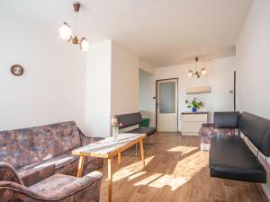 Posezení v ubytování Villa Filip by Interhome