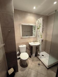 A bathroom at Apartments in Panorama Beach Vigo Nessebar