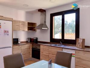 Kuchyň nebo kuchyňský kout v ubytování Cas rellotger country house