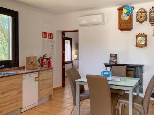 Kuchyň nebo kuchyňský kout v ubytování Cas rellotger country house