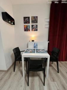 Fotografia z galérie ubytovania Wileńska Express Apartment vo Varšave