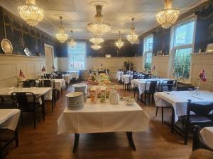 Restaurace v ubytování Eides Hotel