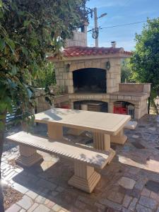 Φωτογραφία από το άλμπουμ του Orhideja Apartmani σε Rab