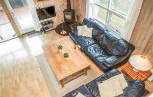 Posezení v ubytování Holiday Home Indemarken Hjørring Iv