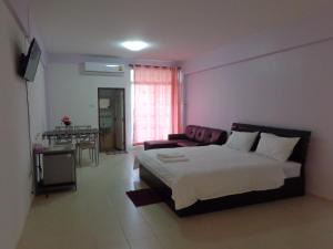 Postel nebo postele na pokoji v ubytování A&S Residence Kanchanaburi + 37 fotografií