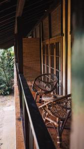 Balkoni atau teres di Dunes Unawatuna Hotel